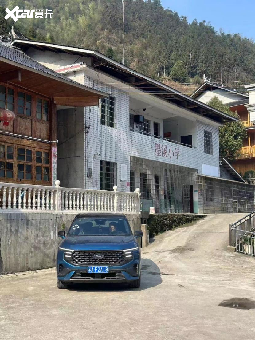 里一趟治愈心灵的旅行开元棋牌一辆车一千公(图19)