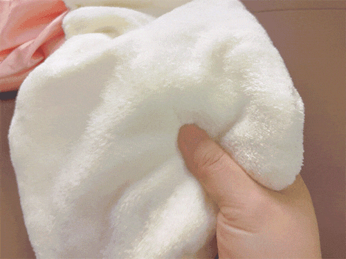 好？10分钟轻松养成女明星「绸缎发」开元棋牌app洗完头自然风干还是吹干(图7)